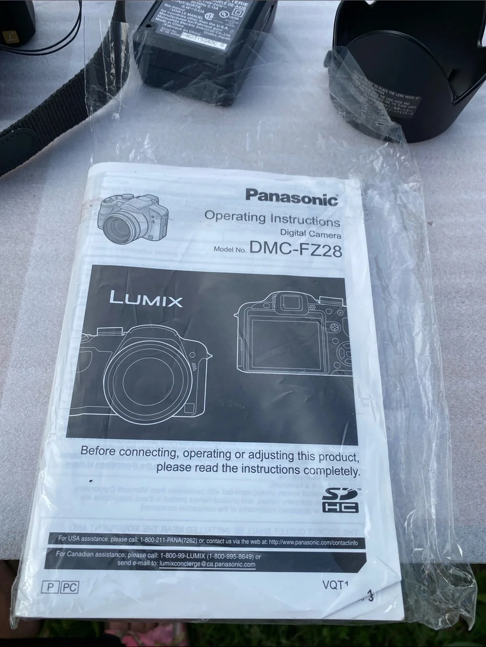 Panasonic LUMIX DMC-FZ28 10.1MP Digital Camera Tripod Case Software Complete Set